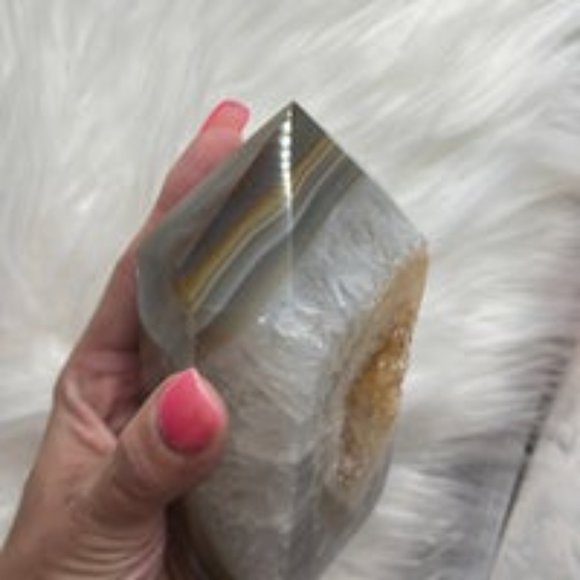 XXL Druzy Agate Tower - Picture 13 of 13